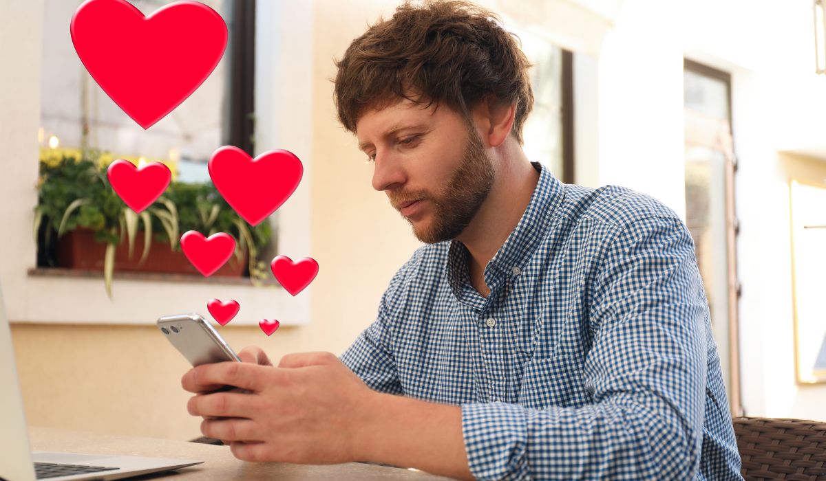 Man using dating app